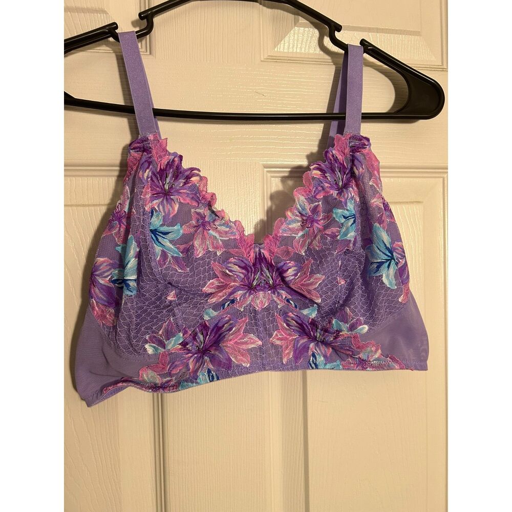 Torrid Lavender Purple Floral Embroidered Lace Wireless Bralette Size 1